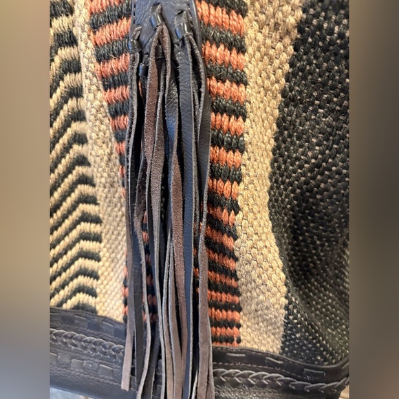 Zara Ethnic Woven And leather Fringe Tote Bag - Picture 5 of 12